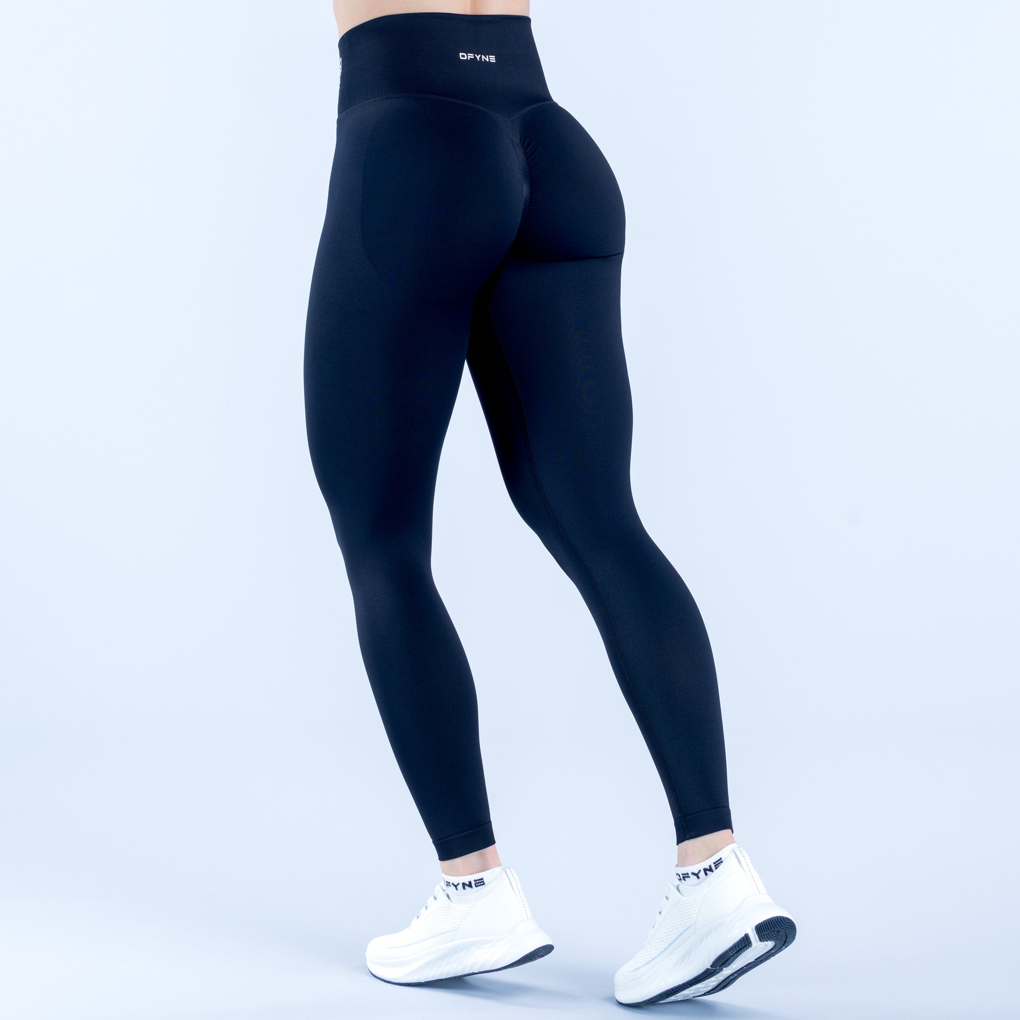 Alternative view of Dynamic Leggings
