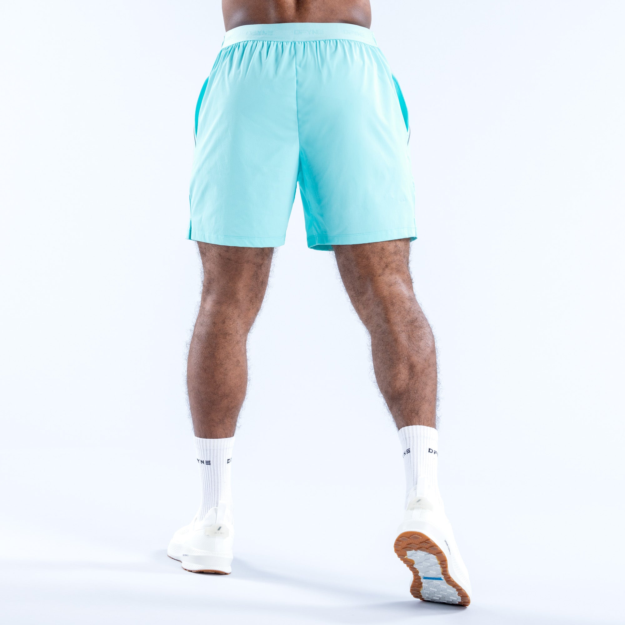 Alternative view of Charge Training Shorts | 6"