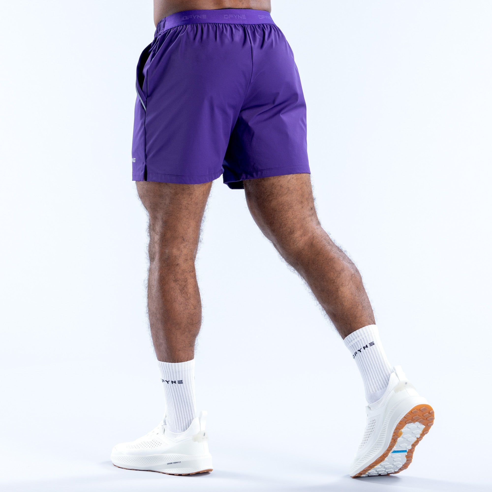 Alternative view of Charge Training Shorts | 6"